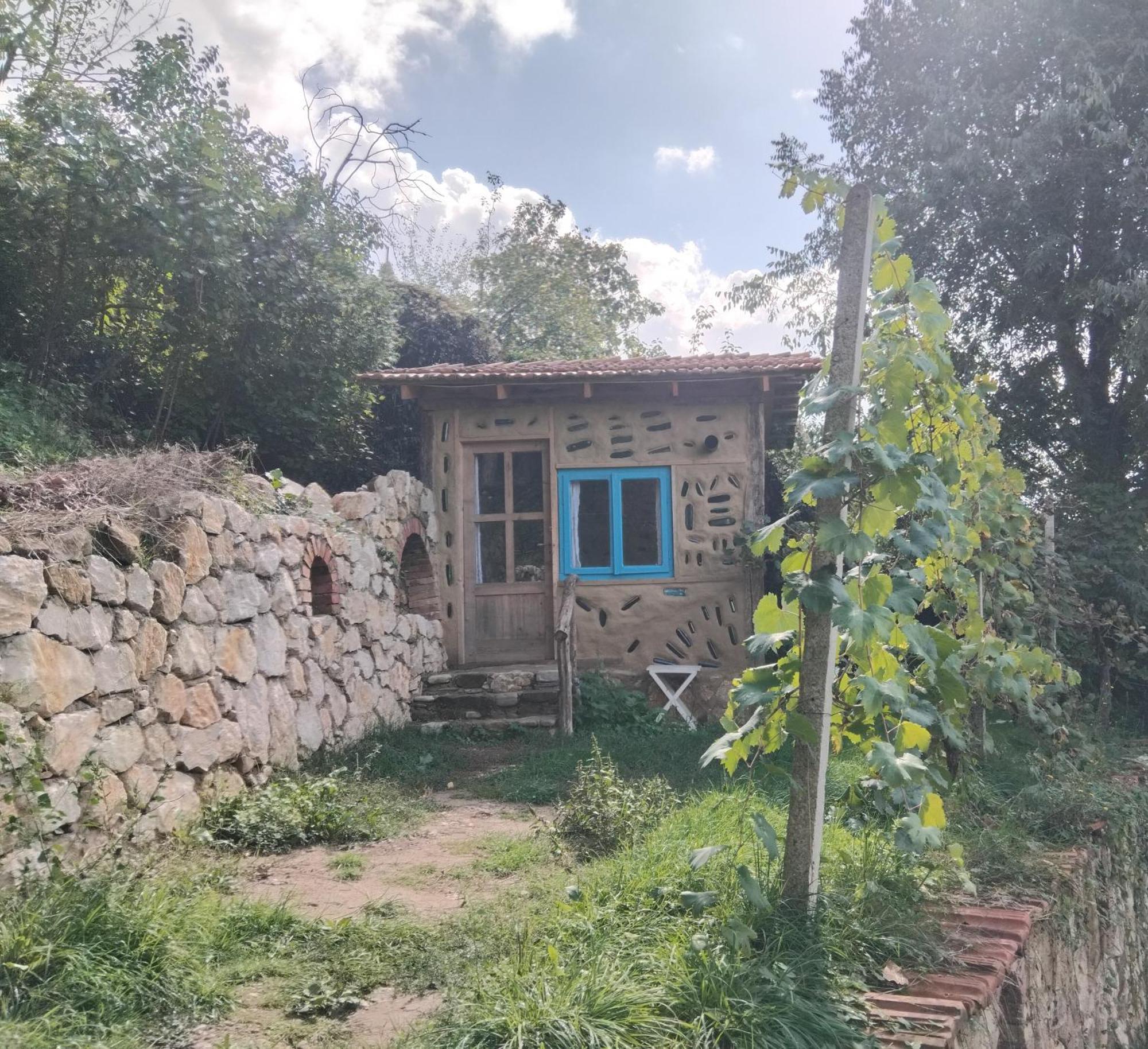 The House In The Village Pellumbas Εξωτερικό φωτογραφία
