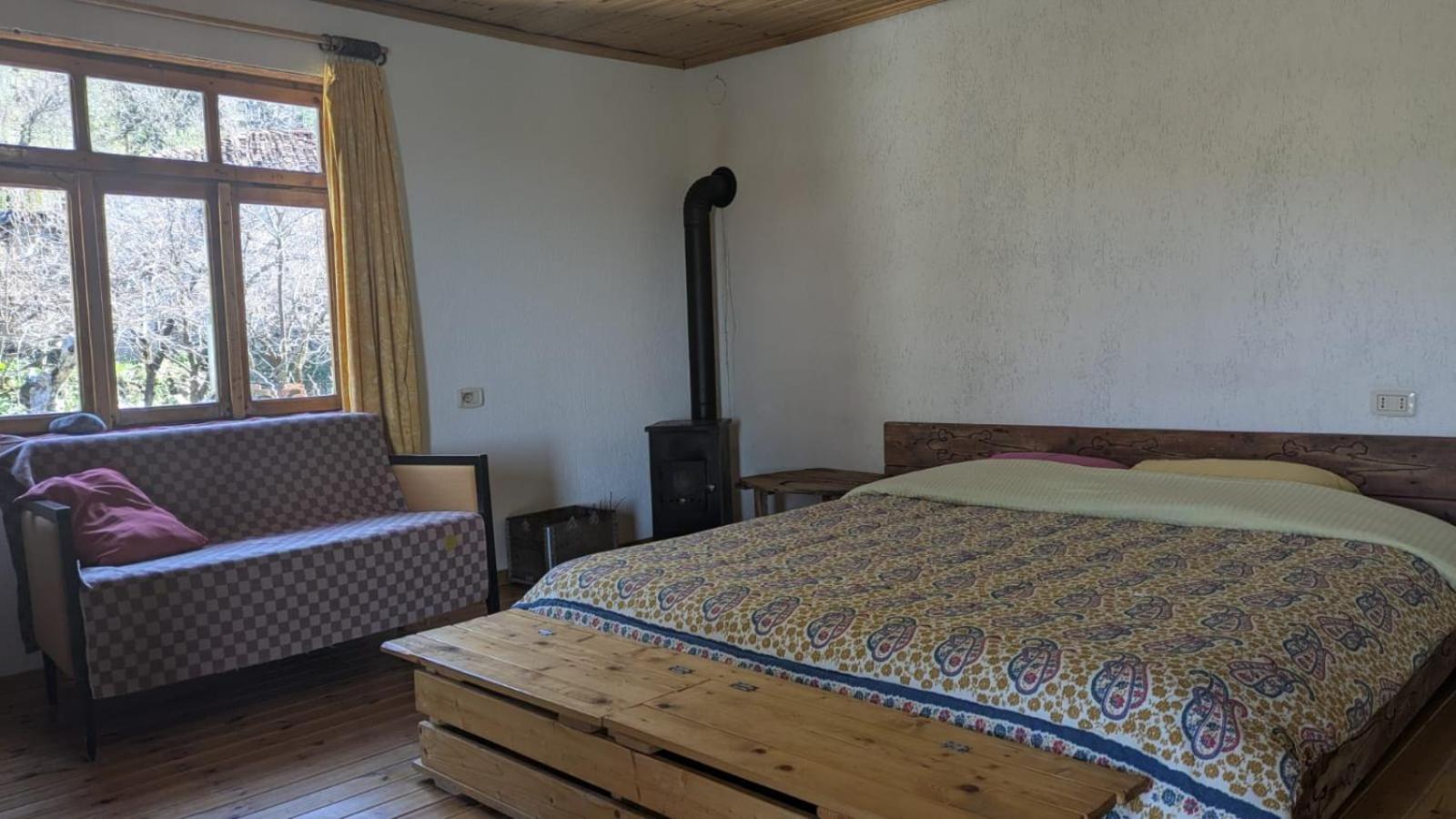 The House In The Village Pellumbas Εξωτερικό φωτογραφία
