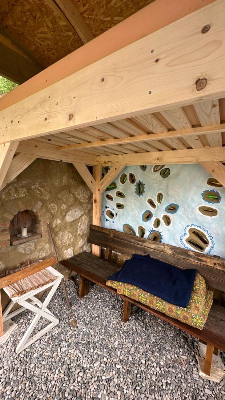 The House In The Village Pellumbas Εξωτερικό φωτογραφία